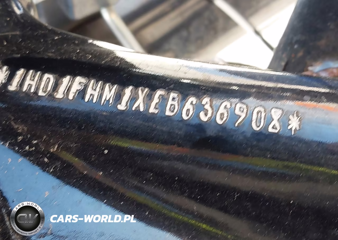 2014 Harley-Davidson Flhp Police Road King VIN:1HD1FHM1XEB636908 - 10