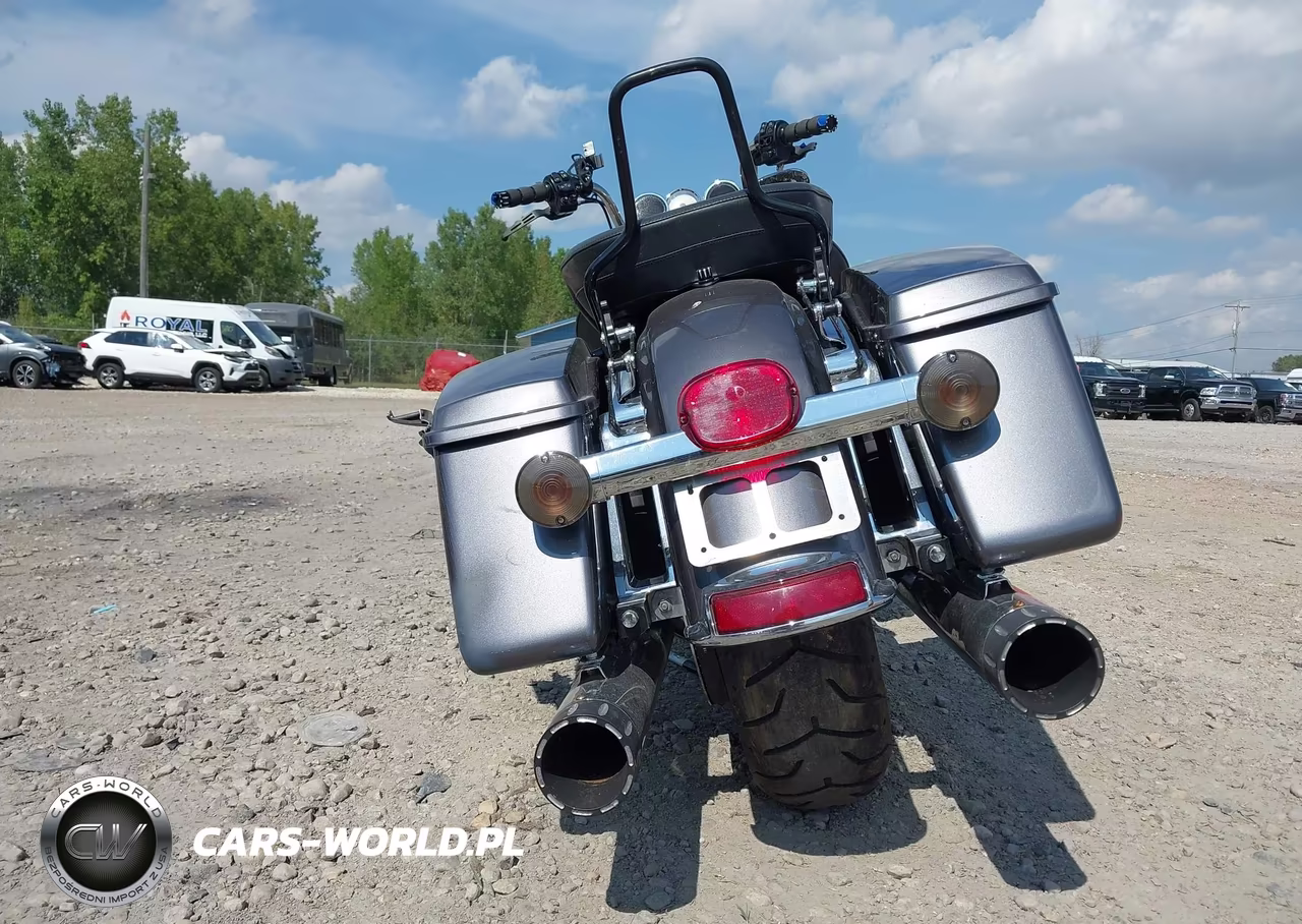 2014 Harley-Davidson Flhp Police Road King VIN:1HD1FHM1XEB636908 - 6