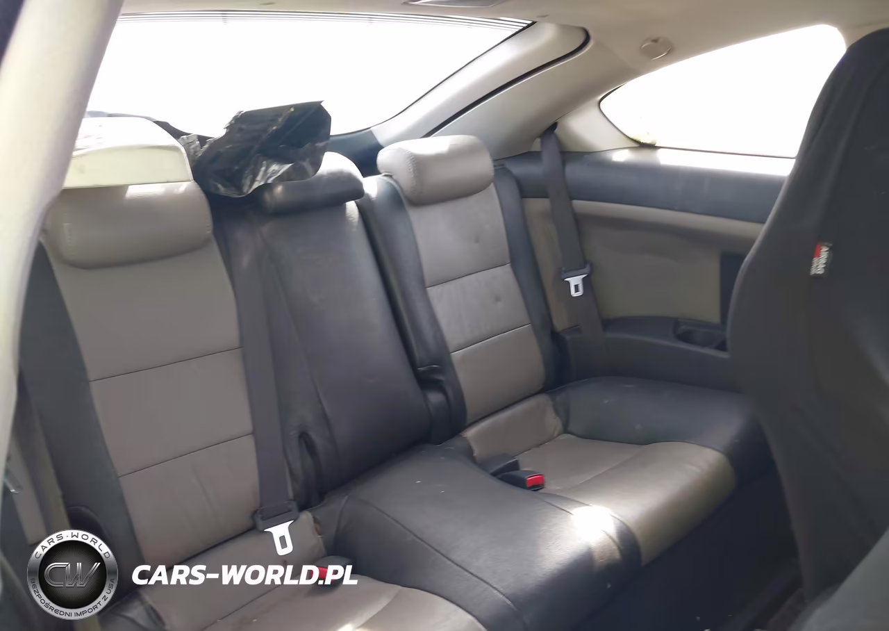 2007 Scion Tc VIN:JTKDE177470218098 - 8