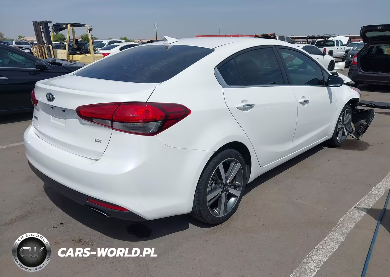 2017 Kia Forte Ex VIN:3KPFL4A81HE071854 - 4