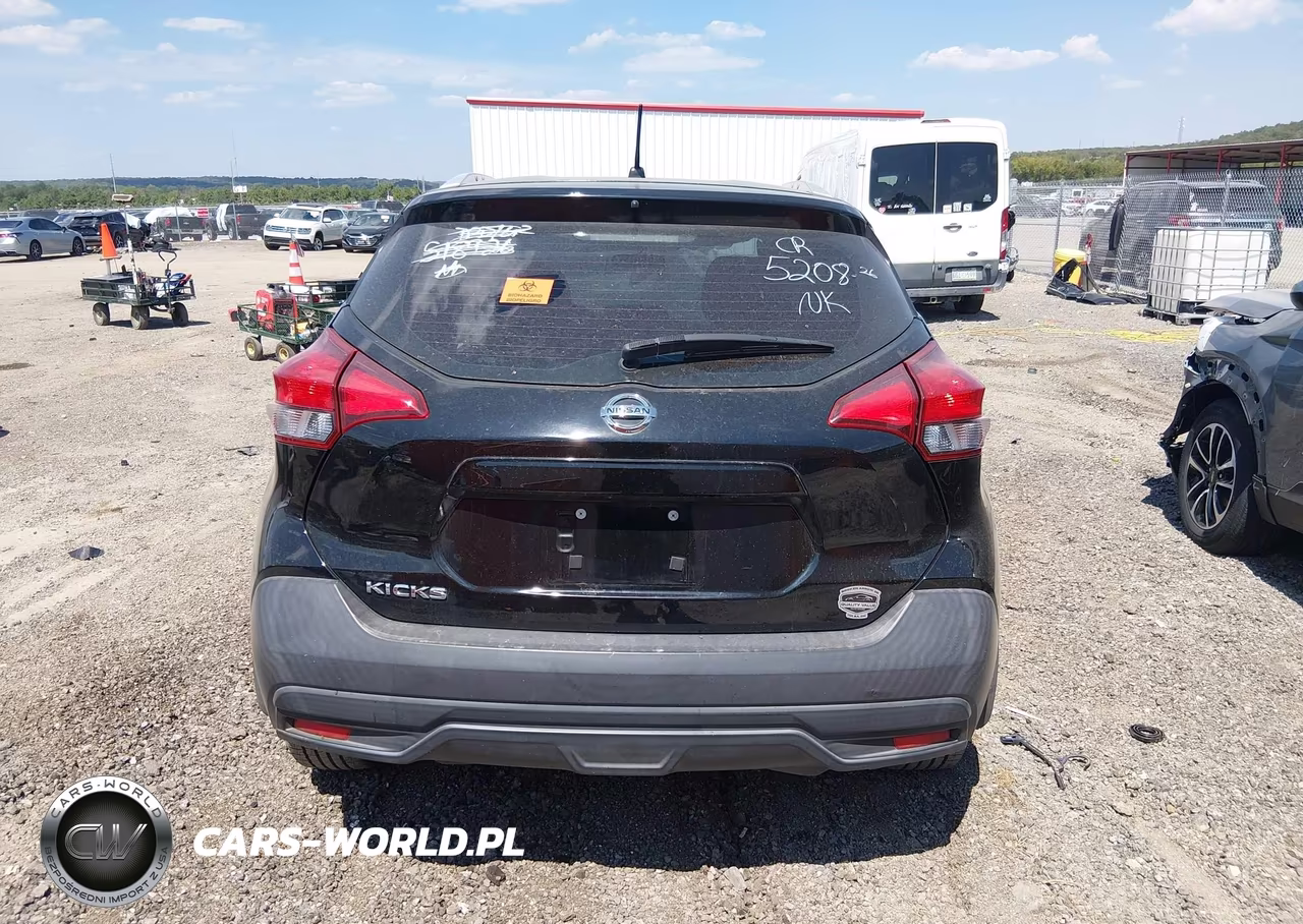 2019 Nissan Kicks S VIN:3N1CP5CU0KL544558 - 15