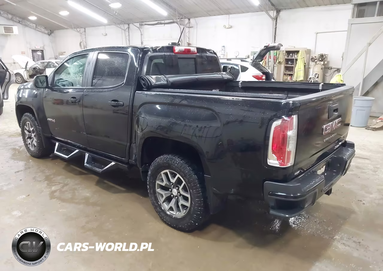 2022 GMC Canyon 4Wd Short Box At4 - Leather VIN:1GTG6FEN9N1230495 - 3