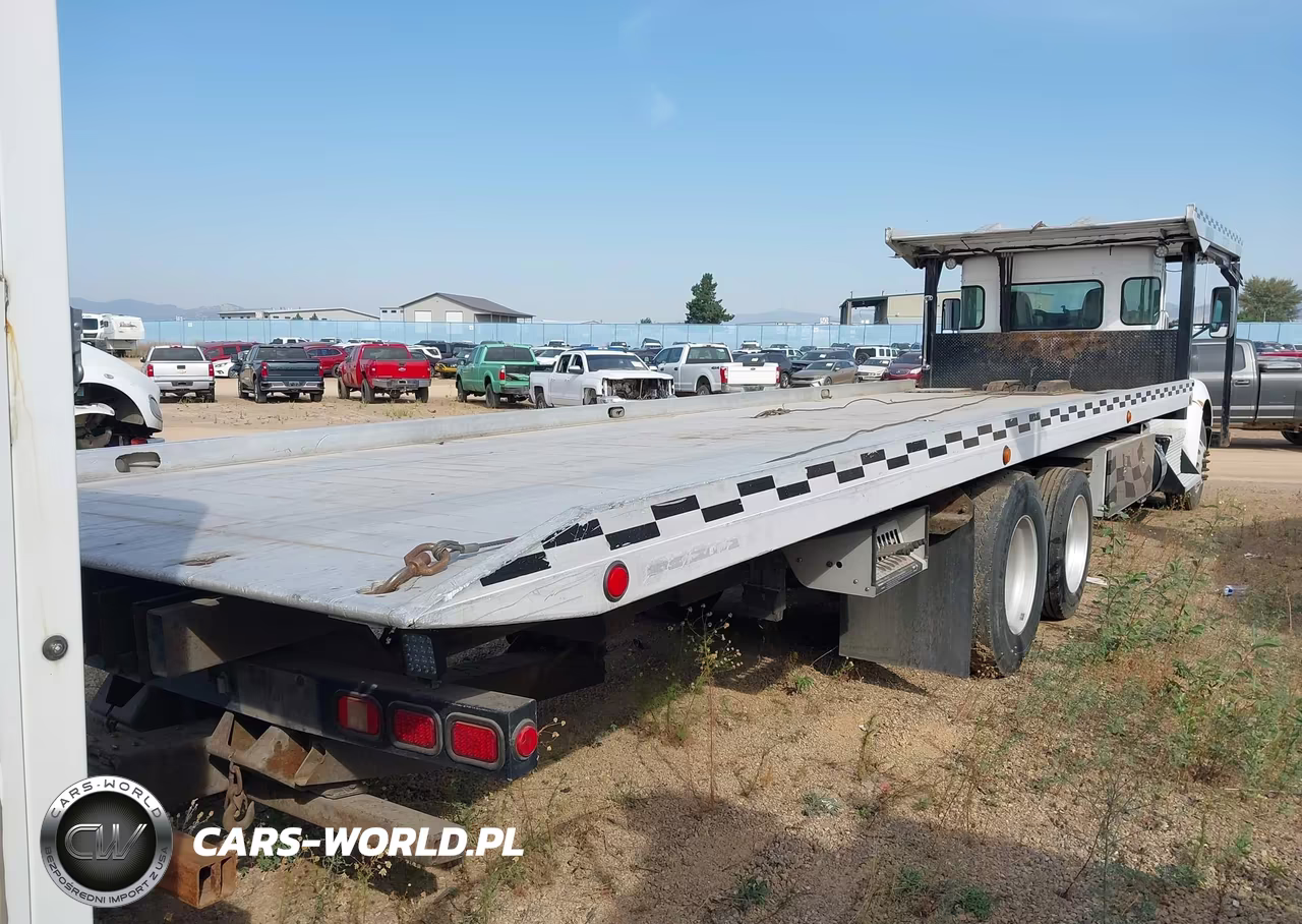 2012 Kenworth Construction T370 VIN:2NKHHN7XXCM324459 - 4