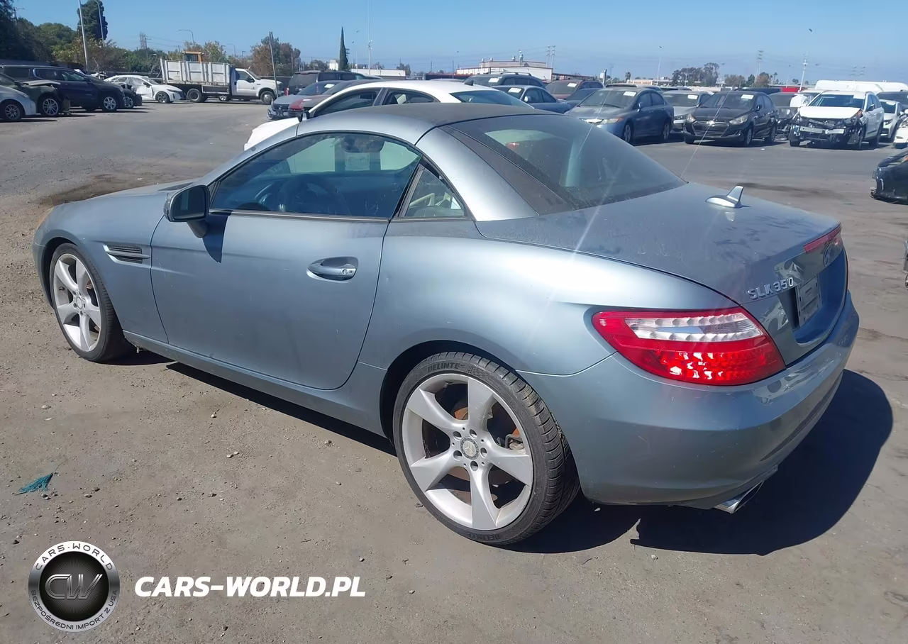 2012 Mercedes-Benz Slk 350 VIN:WDDPK5HA7CF009479 - 3