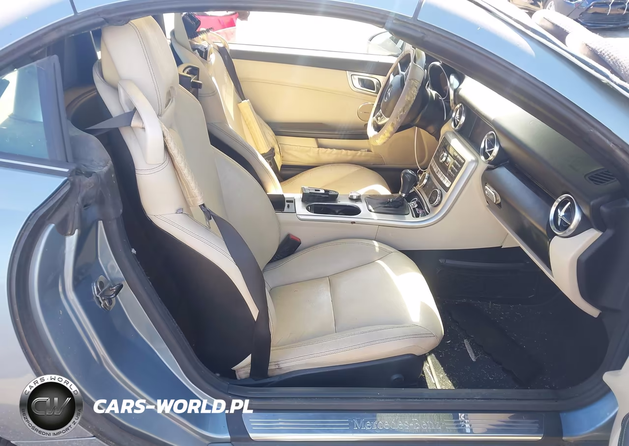 2012 Mercedes-Benz Slk 350 VIN:WDDPK5HA7CF009479 - 5