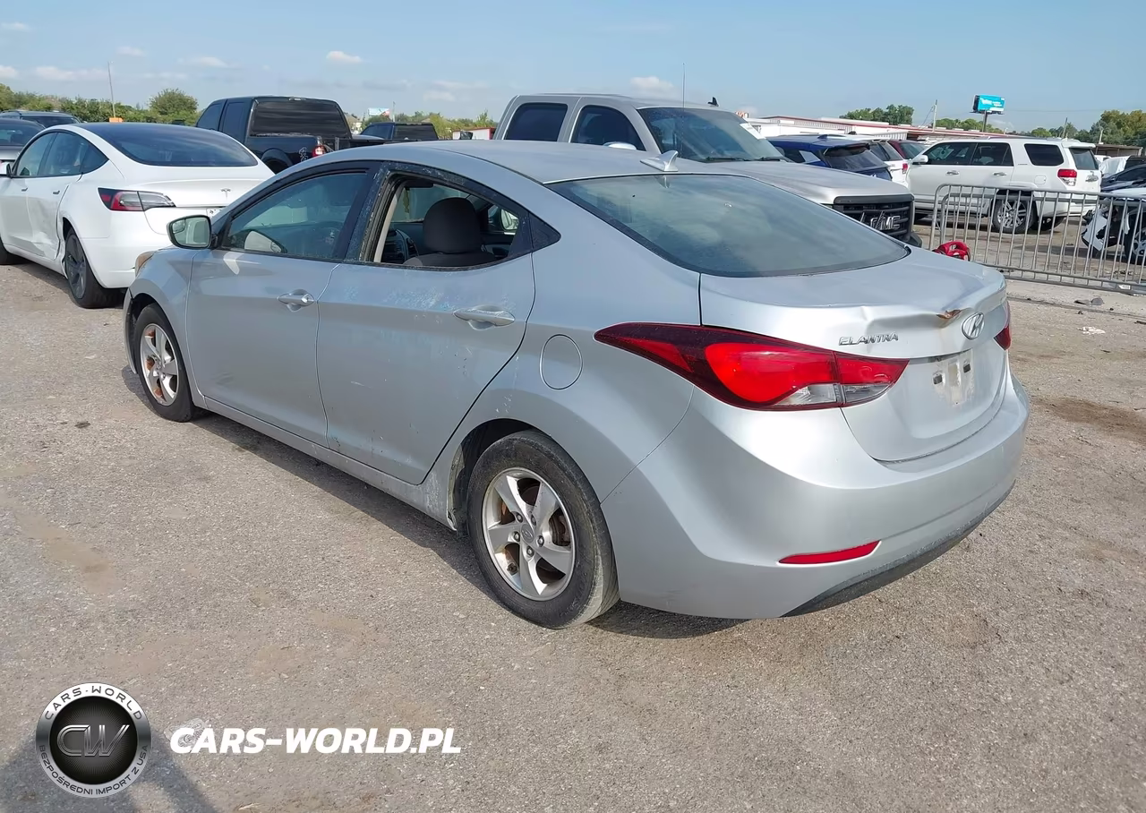 2014 Hyundai Elantra Se VIN:5NPDH4AE8EH521943 - 3