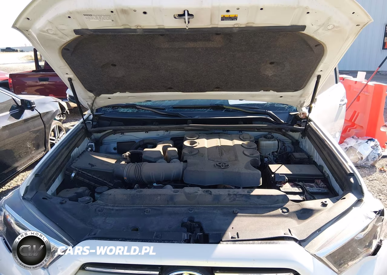2021 Toyota 4Runner Limited VIN:JTEKU5JR7M5957558 - 10
