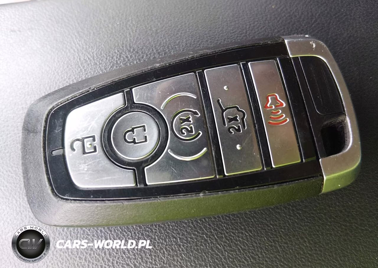 2022 Lincoln Navigator Standard VIN:5LMJJ2MT7NEL10036 - 11