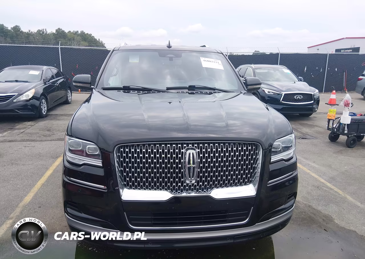 2022 Lincoln Navigator Standard VIN:5LMJJ2MT7NEL10036 - 12