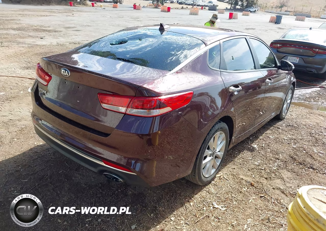 2018 Kia Optima Lx VIN:5XXGT4L37JG252086 - 4