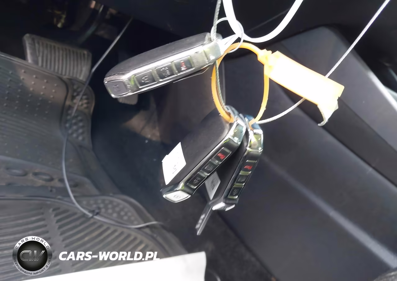 2019 Kia Forte Lxs VIN:3KPF24AD6KE006358 - 11