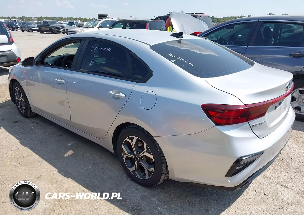 2019 Kia Forte Lxs VIN:3KPF24AD6KE006358 - 3