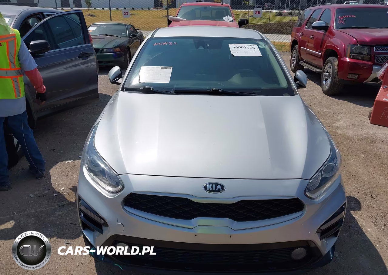 2019 Kia Forte Lxs VIN:3KPF24AD6KE006358 - 6