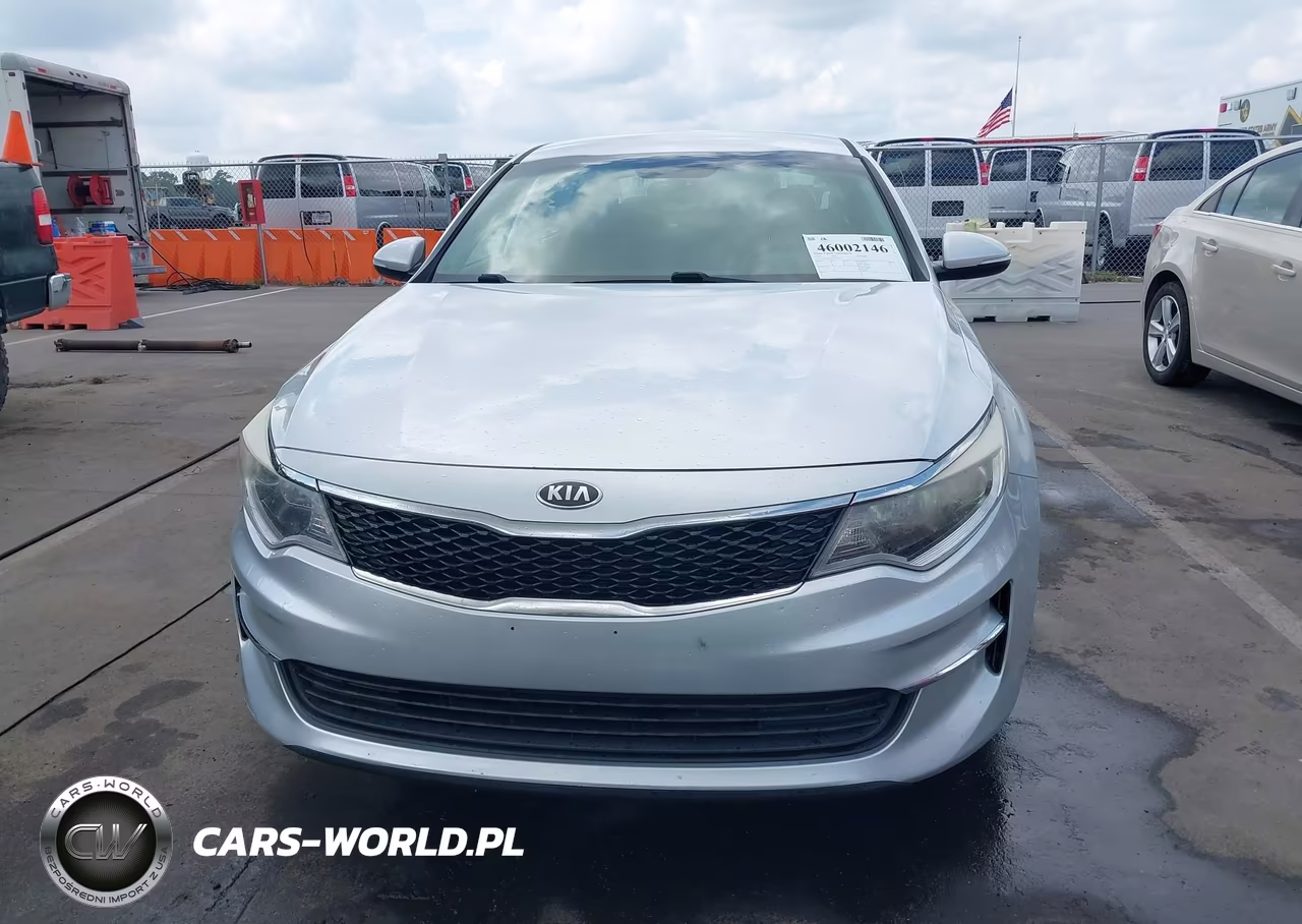 2018 Kia Optima Lx VIN:5XXGT4L37JG209724 - 12