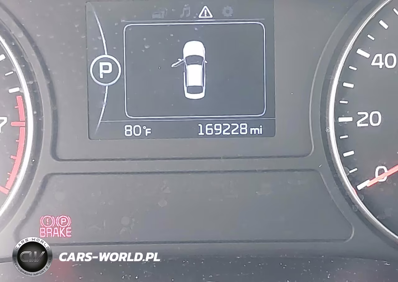 2018 Kia Optima Lx VIN:5XXGT4L37JG209724 - 15