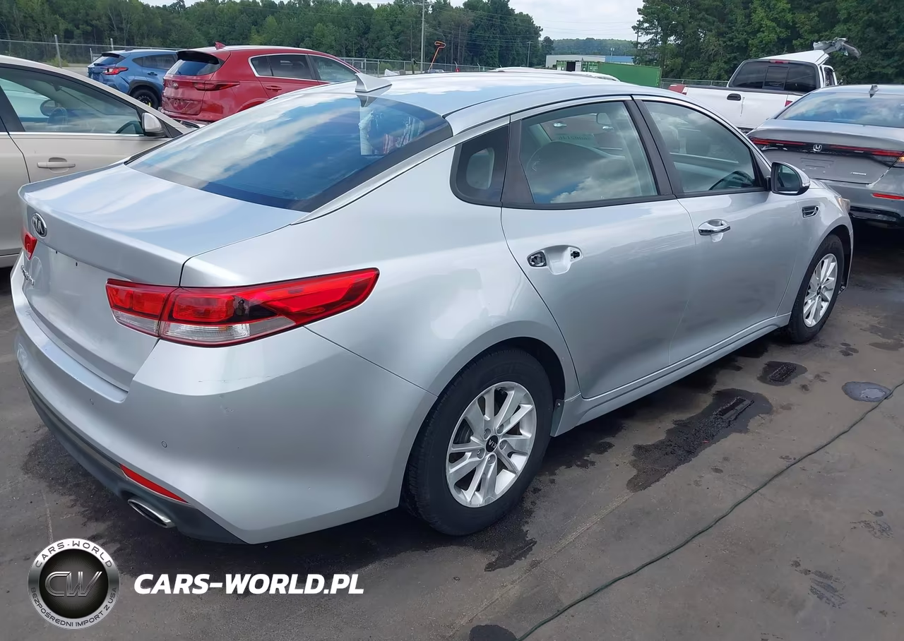 2018 Kia Optima Lx VIN:5XXGT4L37JG209724 - 4