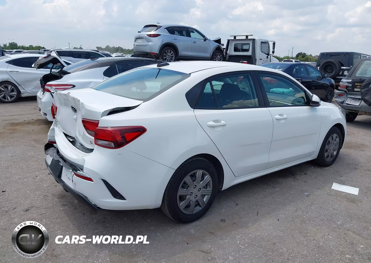 2021 Kia Rio S VIN:3KPA24AD8ME370813 - 4
