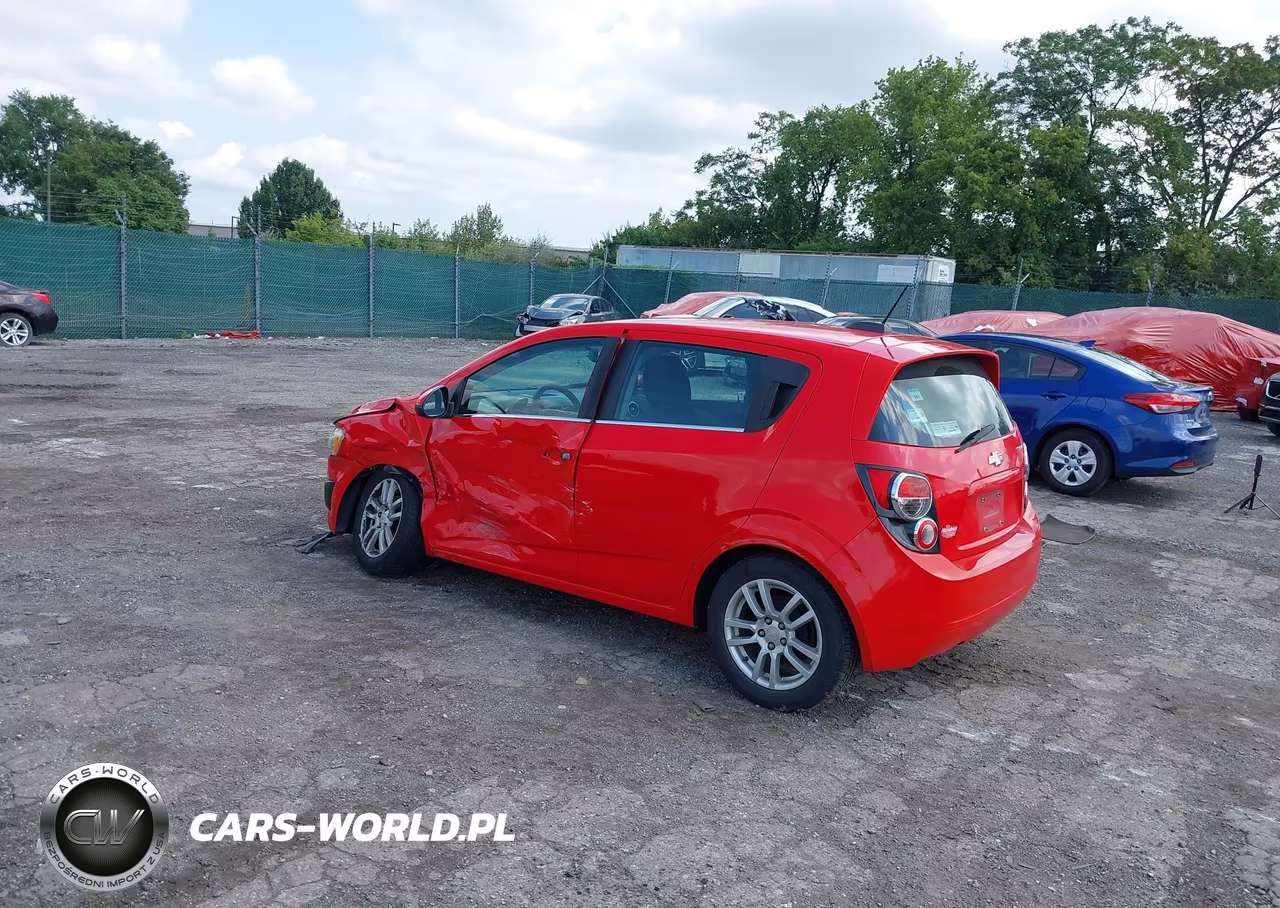 2015 Chevrolet Sonic Lt Auto VIN:1G1JC6SB1F4151243 - 3
