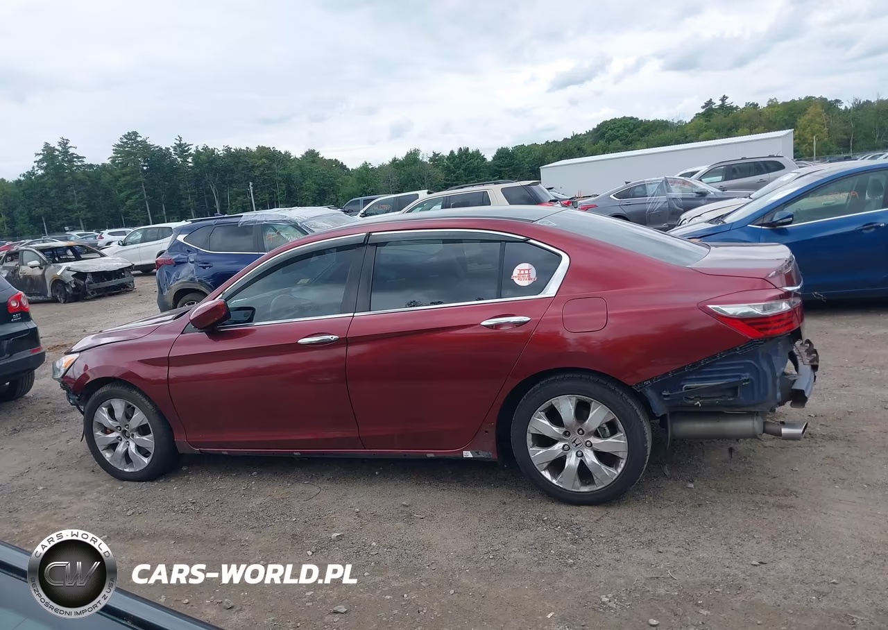 2017 Honda Accord Sport VIN:1HGCR2F55HA279826 - 15