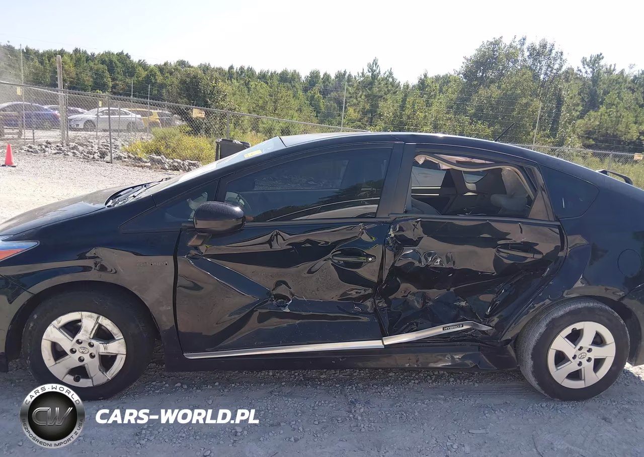 2011 Toyota Prius Two VIN:JTDKN3DU5B0291476 - 6