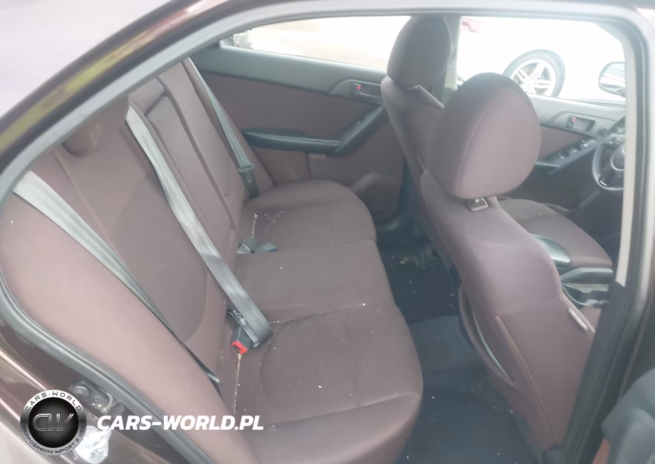 2010 Kia Forte Ex VIN:KNAFU4A28A5302658 - 8