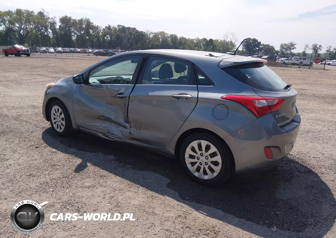 2016 Hyundai Elantra Gt VIN:KMHD35LH4GU305958 - 3