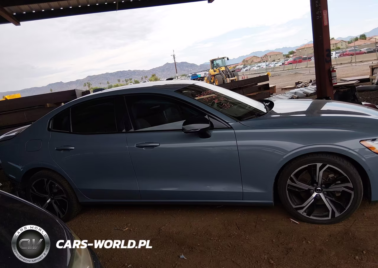 2024 Volvo S60 B5 Plus Dark Theme VIN:7JRL12FL8RG281185 - 14