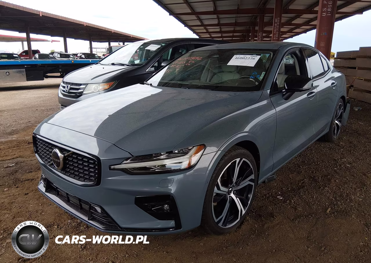 2024 Volvo S60 B5 Plus Dark Theme VIN:7JRL12FL8RG281185 - 2