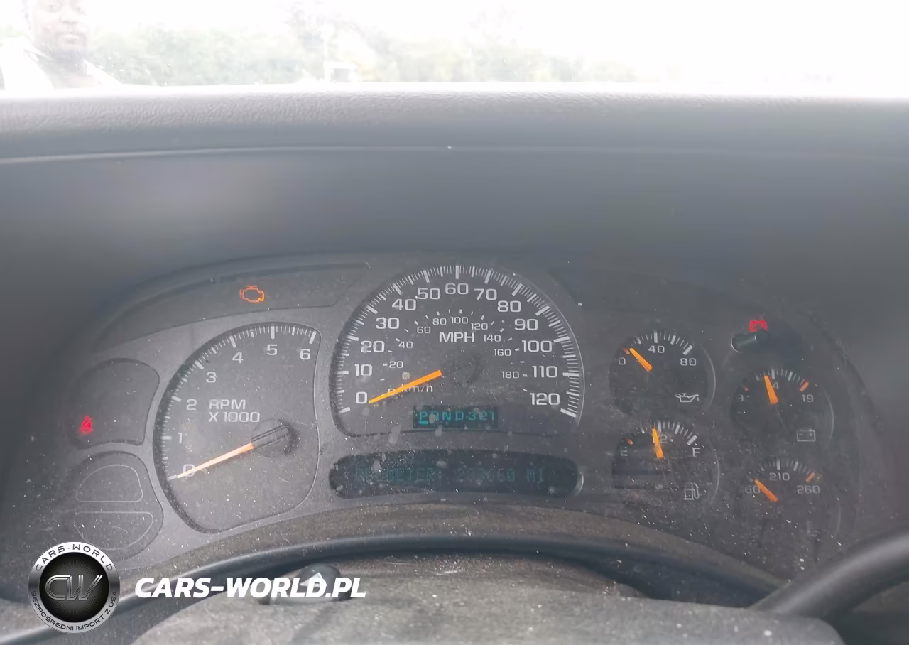 2004 Chevrolet Silverado 1500 Work Truck VIN:2GCEK19V141113373 - 7