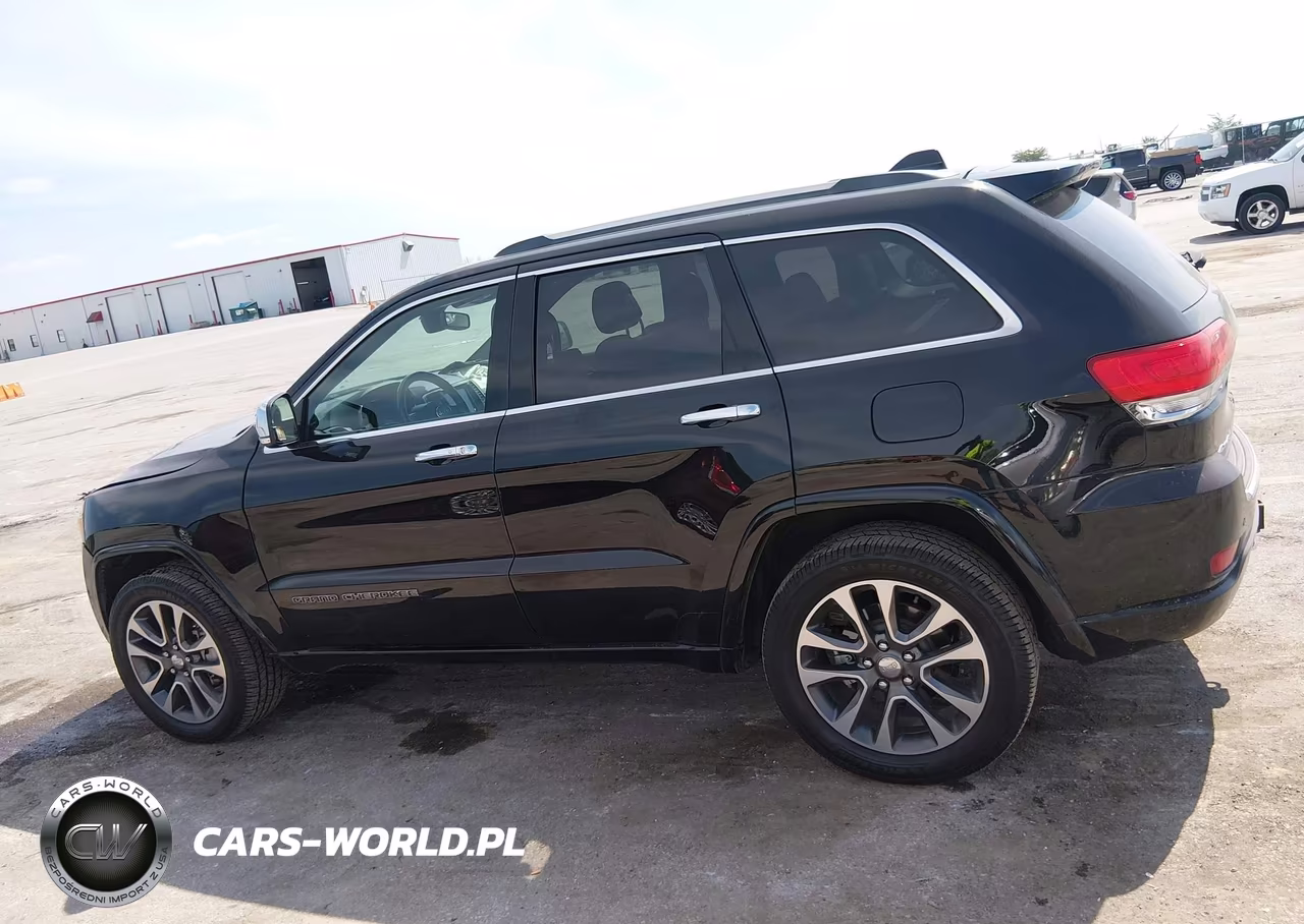 2018 Jeep Grand Cherokee Overland 4X4 VIN:1C4RJFCG0JC449291 - 14