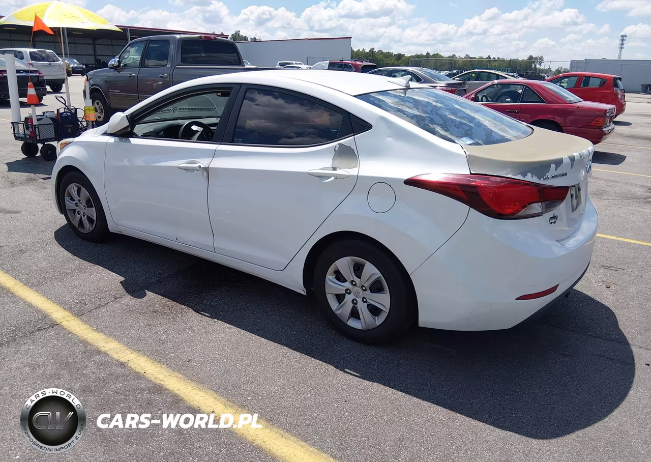 2016 Hyundai Elantra Se VIN:5NPDH4AE1GH792037 - 3