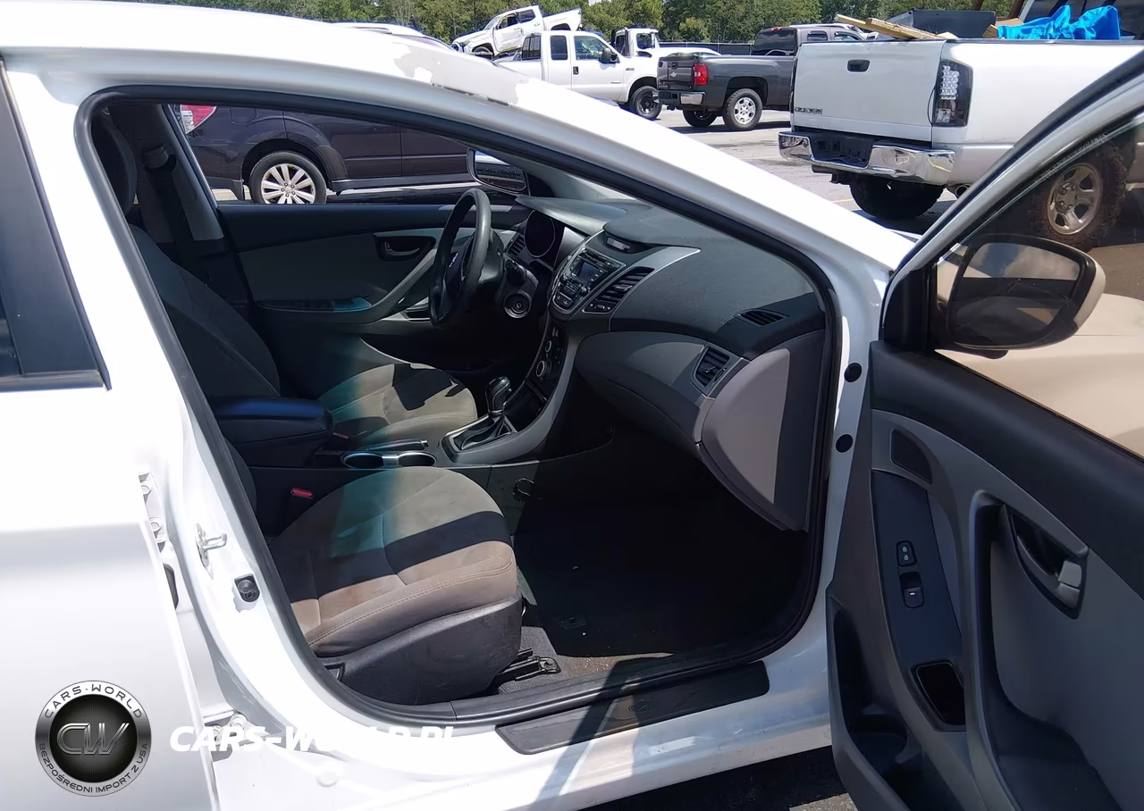 2016 Hyundai Elantra Se VIN:5NPDH4AE1GH792037 - 5