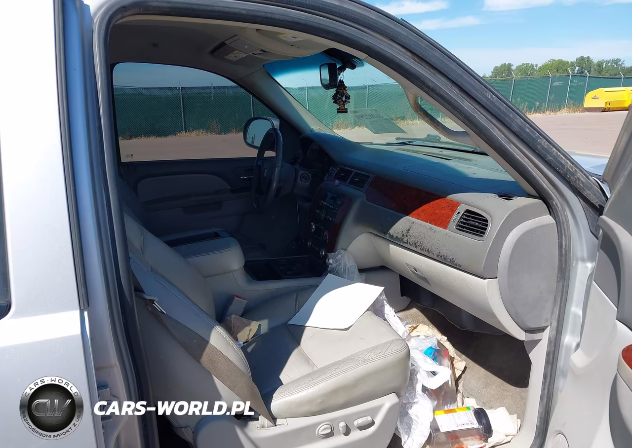 2010 Chevrolet Avalanche 1500 Lt1 VIN:3GNVKFE0XAG157051 - 5