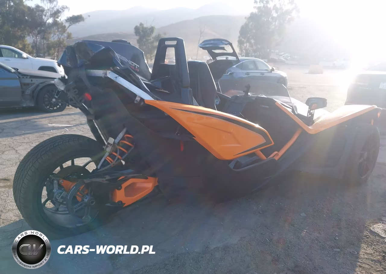 2019 Polaris Slingshot Slr VIN:57XAARFA6K8130835 - 4