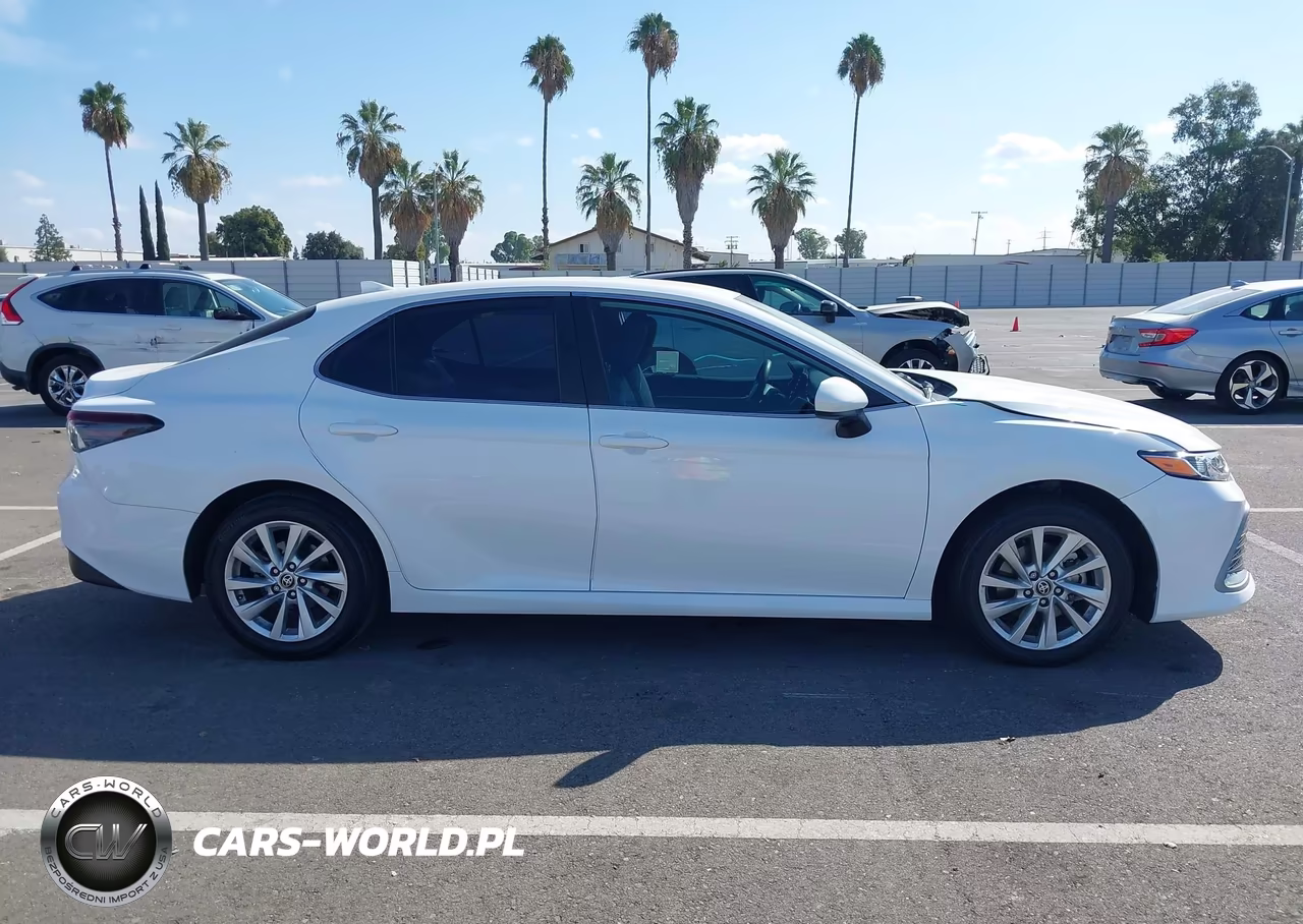 2023 Toyota Camry Le VIN:4T1C11AK9PU779672 - 13