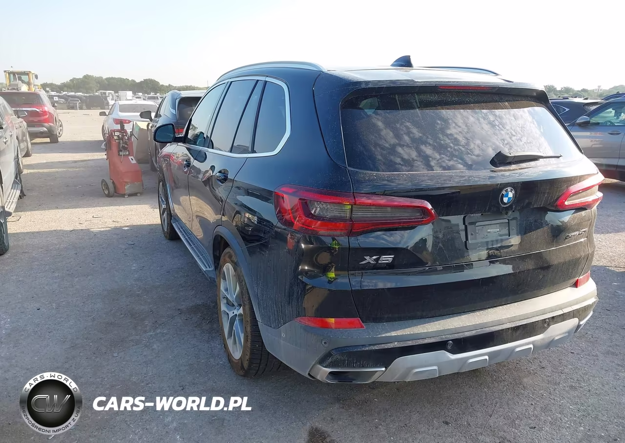 2019 BMW X5 xDrive40I VIN:5UXCR6C55KLK79765 - 3