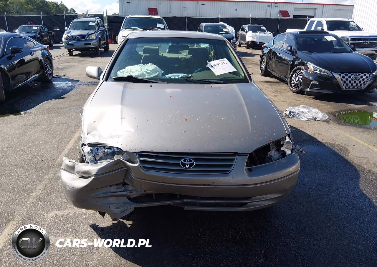 1998 Toyota Camry Le VIN:4T1BG28K2WU285982 - 13