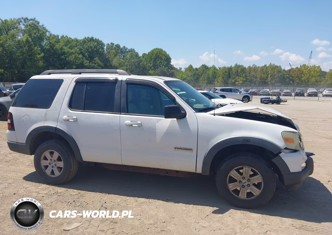 2007 Ford Explorer Xlt VIN:1FMEU63E77UB42770 - 13