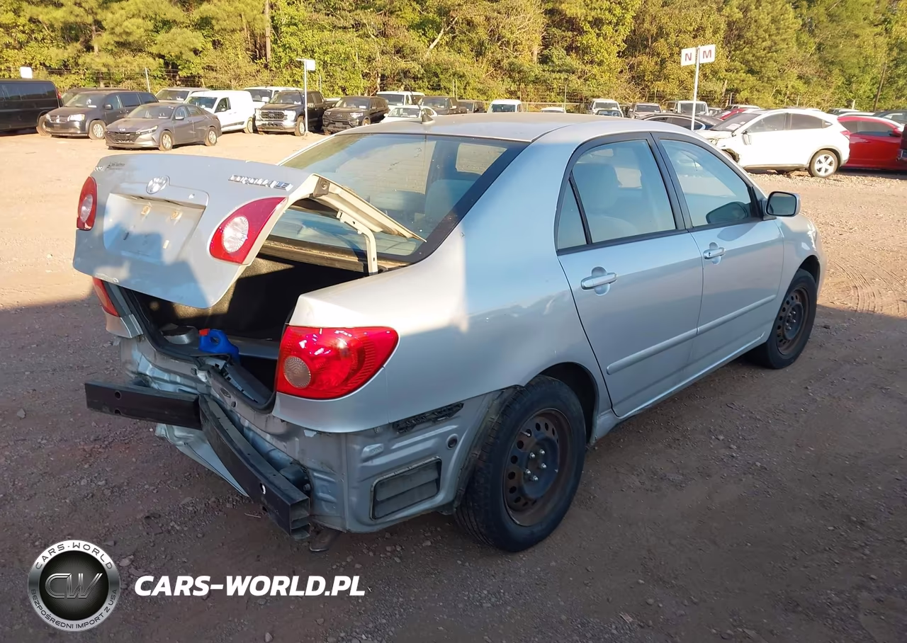 2005 Toyota Corolla Le VIN:1NXBR32E55Z480105 - 4