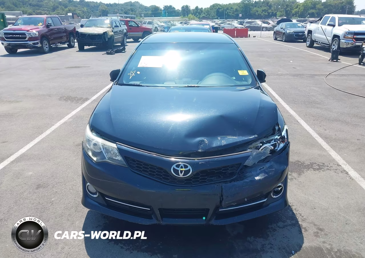 2014 Toyota Camry Se VIN:4T1BF1FK8EU806993 - 11