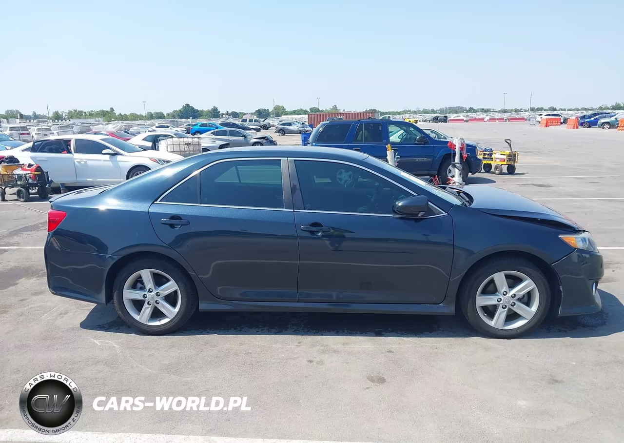 2014 Toyota Camry Se VIN:4T1BF1FK8EU806993 - 12