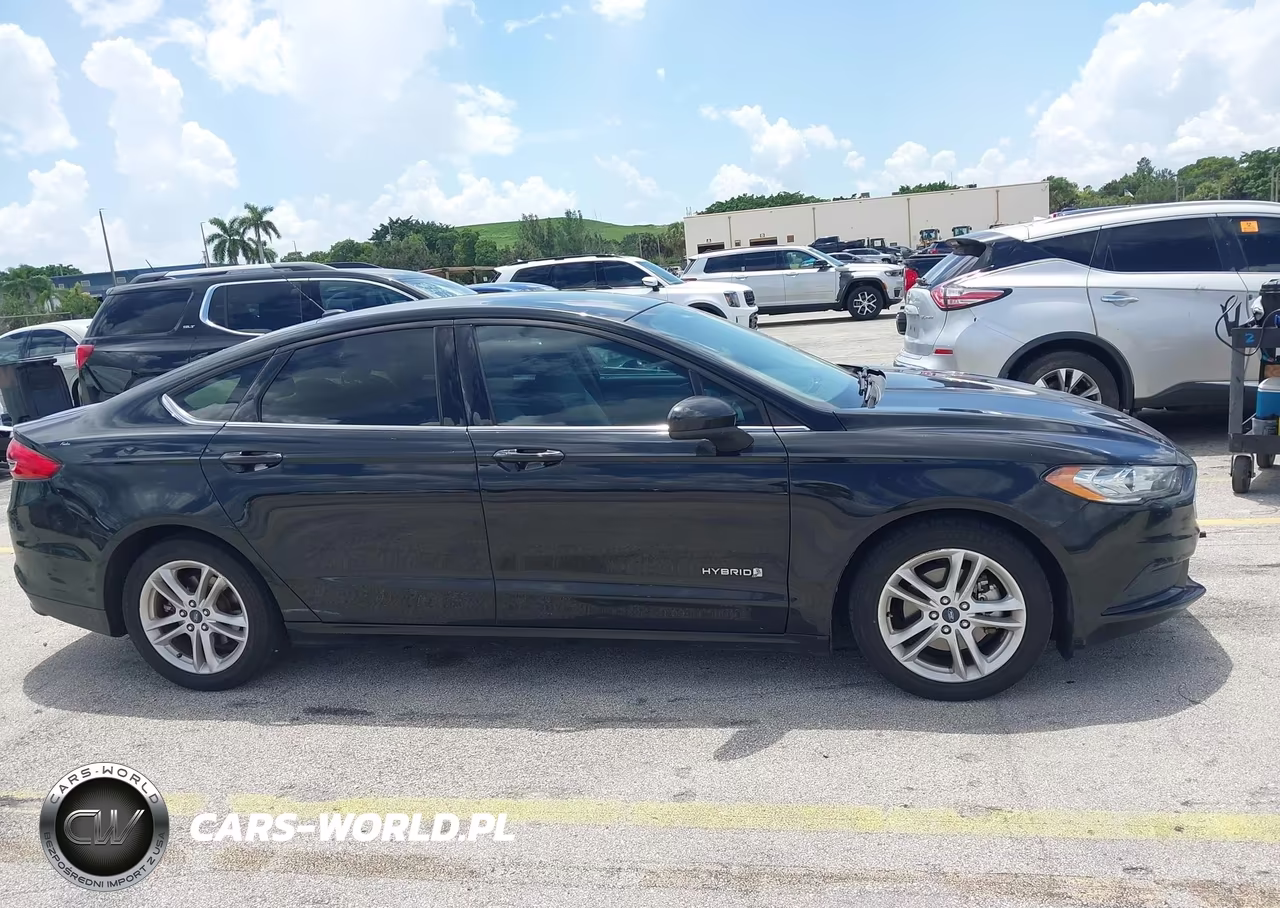 2018 Ford Fusion Se Hybrid VIN:3FA6P0LU2JR210529 - 13