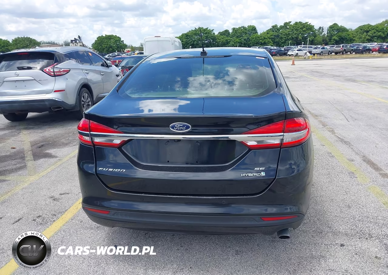 2018 Ford Fusion Se Hybrid VIN:3FA6P0LU2JR210529 - 16
