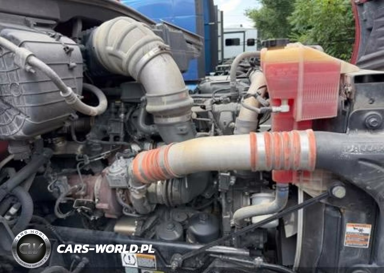 2021 Peterbilt 579 VIN:1XPBDP9X5MD734295 - 10