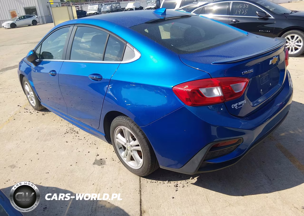 2016 Chevrolet Cruze Lt Manual VIN:1G1BD5SM7G7249352 - 3