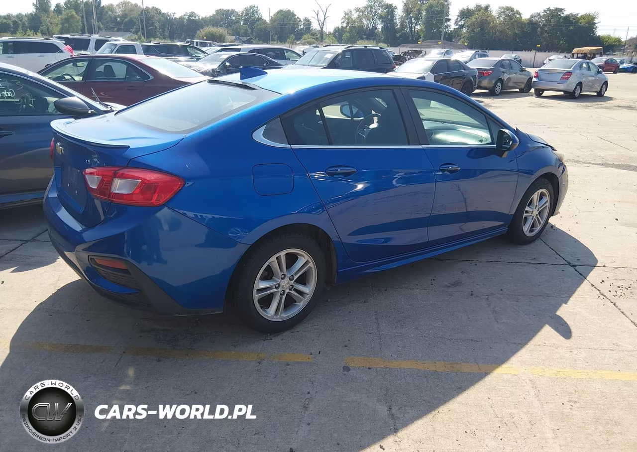 2016 Chevrolet Cruze Lt Manual VIN:1G1BD5SM7G7249352 - 4