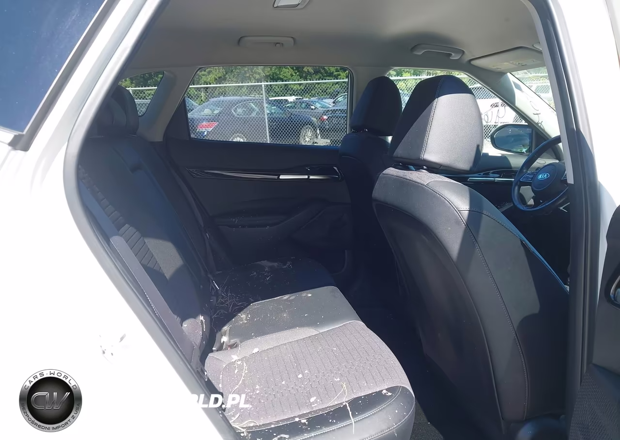 2021 Kia Seltos S VIN:KNDEUCAA9M7096906 - 8