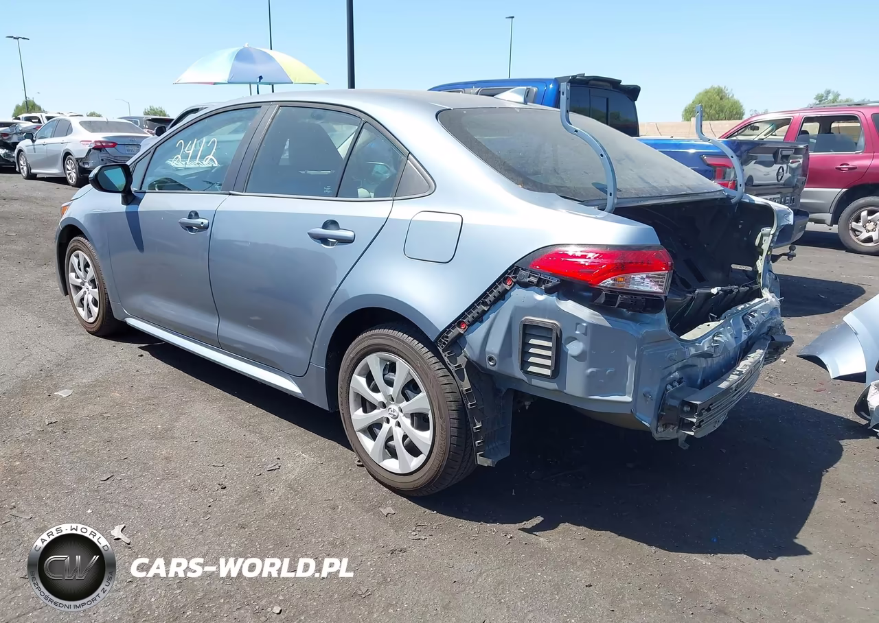 2021 Toyota Corolla Le VIN:5YFEPMAEXMP212175 - 3