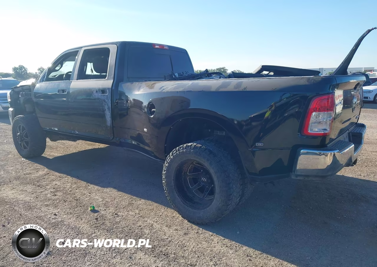 2021 Ram 3500 Tradesman 4X4 8' Box VIN:3C63RRGL5MG596657 - 3