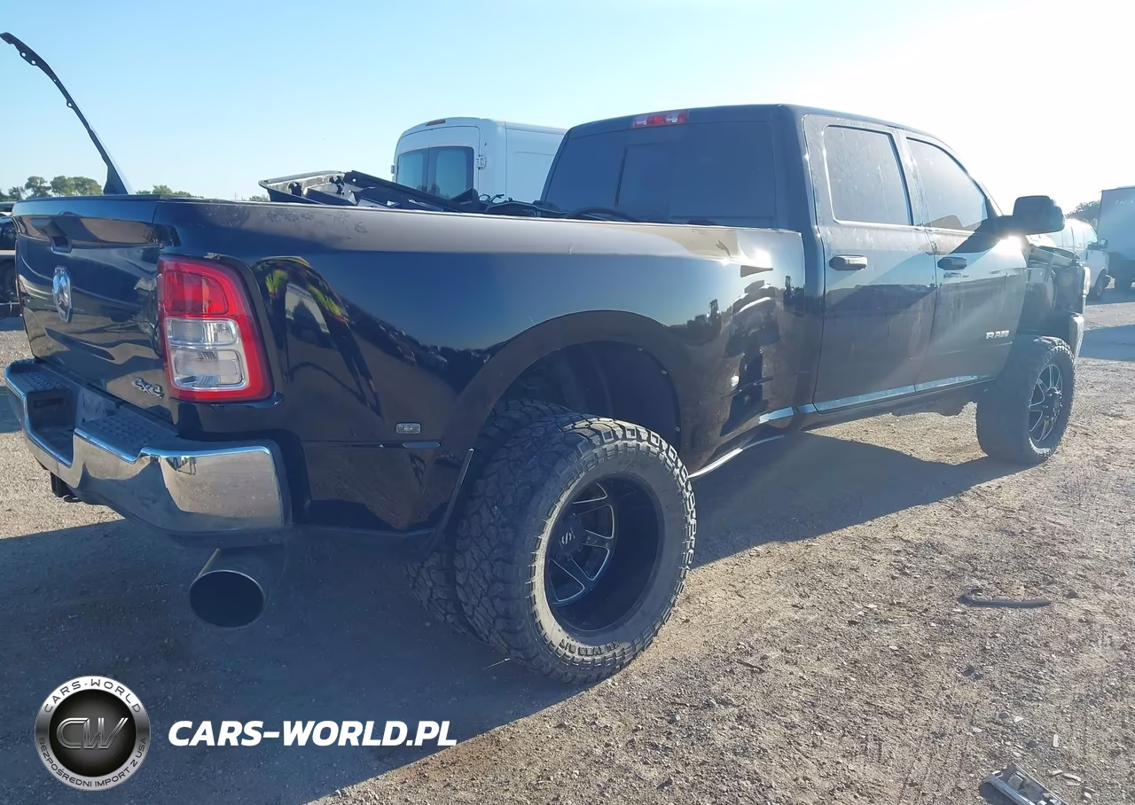 2021 Ram 3500 Tradesman 4X4 8' Box VIN:3C63RRGL5MG596657 - 4